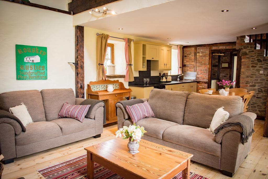 The Bothy Self Catering Accommodation Rousky ภายนอก รูปภาพ